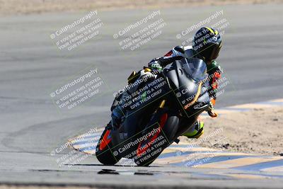 media/Mar-12-2022-SoCal Trackdays (Sat) [[152081554b]]/Turn 10 (130pm)/